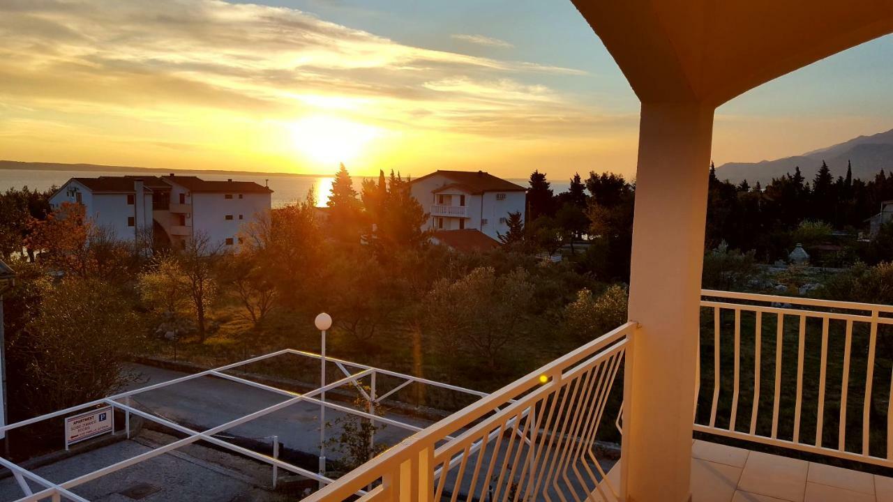 Apartments Merion Starigrad Paklenica Exterior foto